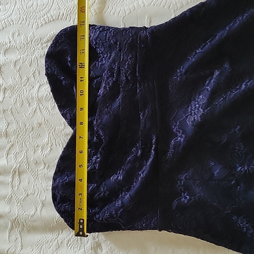 Liliana Navy Lace Cocktail Dress - Picture 4 of 7